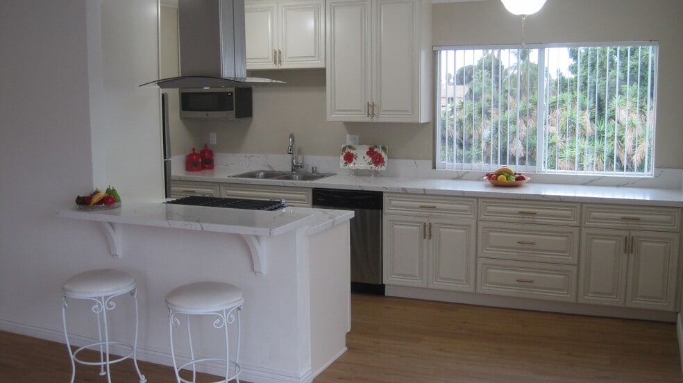 More Photos Of 3455 Del Rey St, San Diego Apartments For Sale