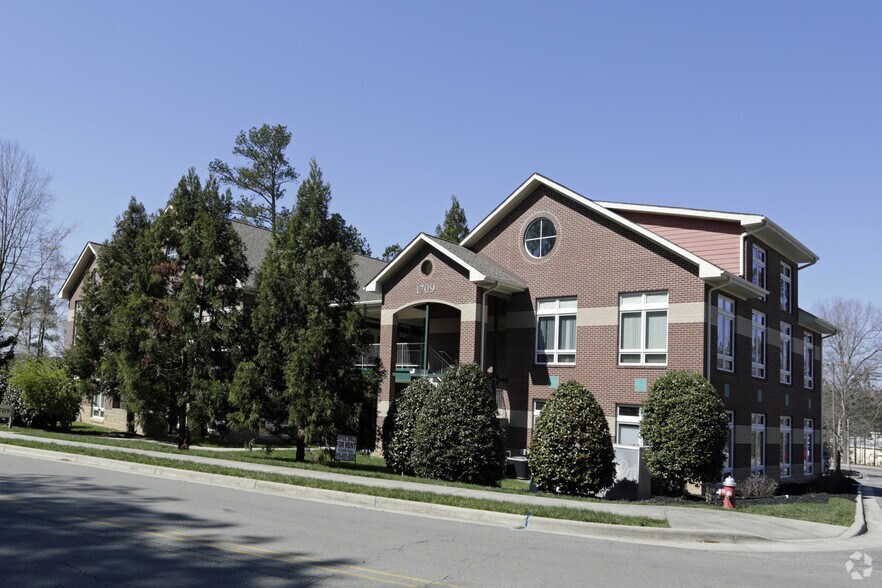 More Photos Of 1709 Legion Rd, Chapel Hill Office For Lease