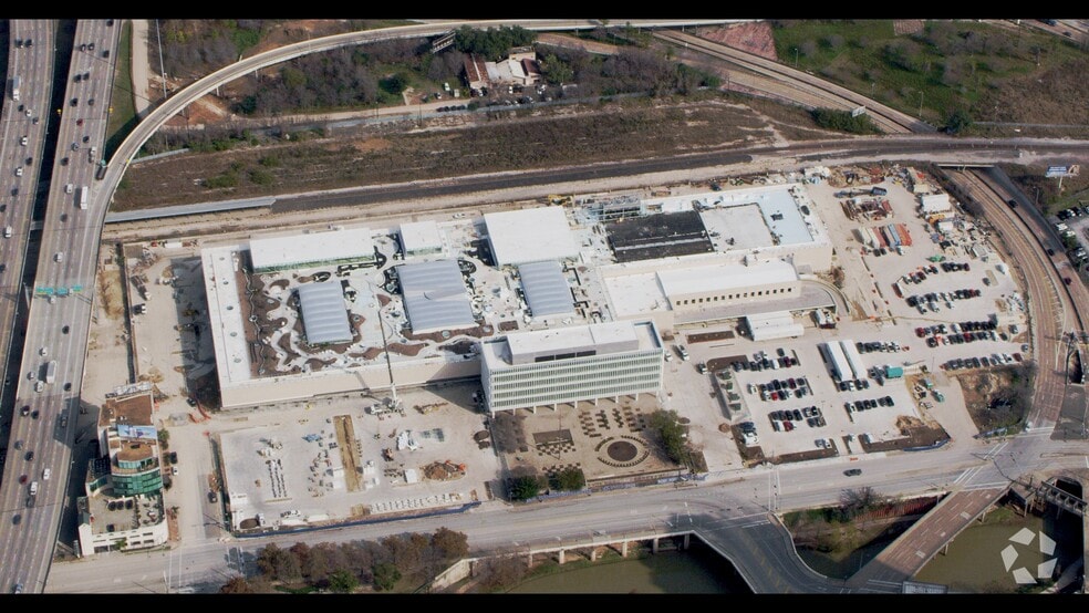 Primary Photo Of 401 Franklin St, Houston General Retail For Lease