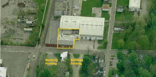 More Photos Of 204-216 S Lowry Ave, Springfield Warehouse For Lease