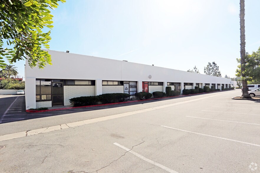More Photos Of 1304 Logan Ave, Costa Mesa Warehouse For Lease