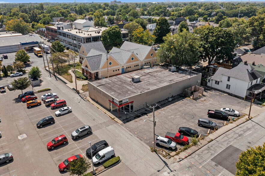 Primary Photo Of 1017 E Morris St, Indianapolis Freestanding For Lease