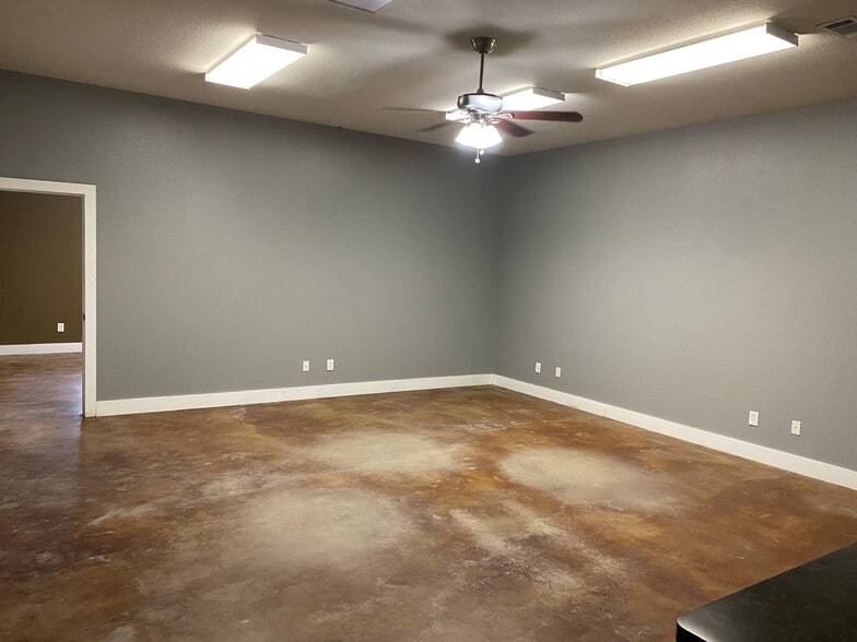 More Photos Of 1611 State Highway 276, Rockwall Unknown For Lease