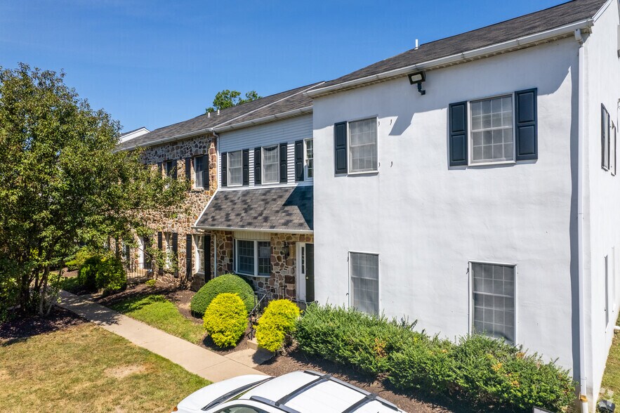 More Photos Of 1364 Welsh Rd, North Wales Unknown For Lease