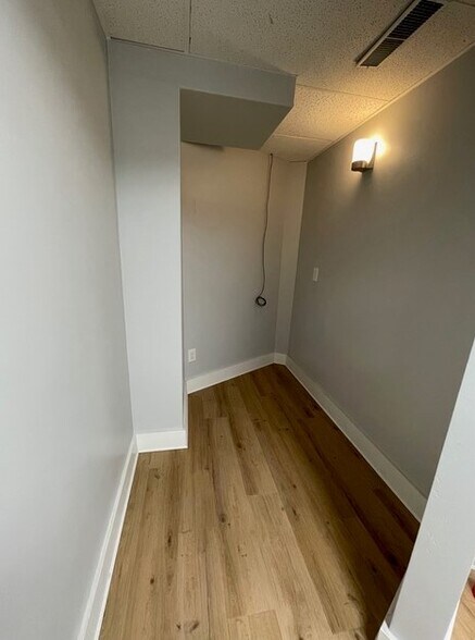 More Photos Of 777 N 500 W, Provo Medical For Lease