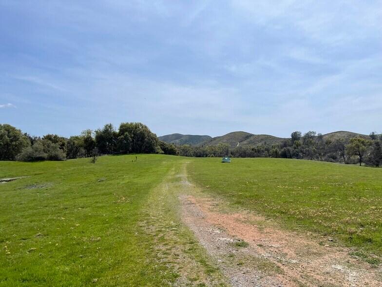 More Photos Of 5877 State 49 hwy, Mariposa Land For Sale