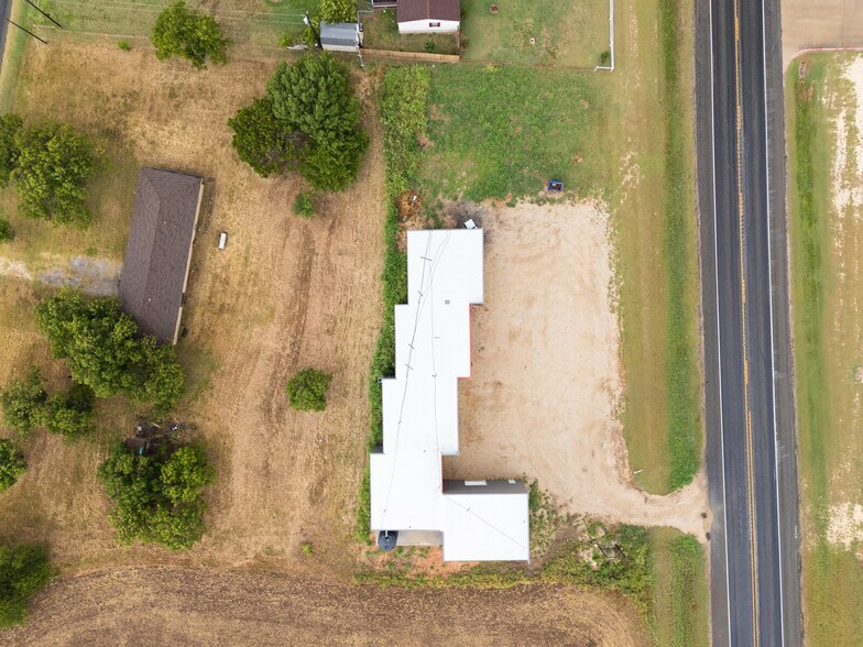 More Photos Of 6854 Old Lorena Rd, Lorena Coworking Space