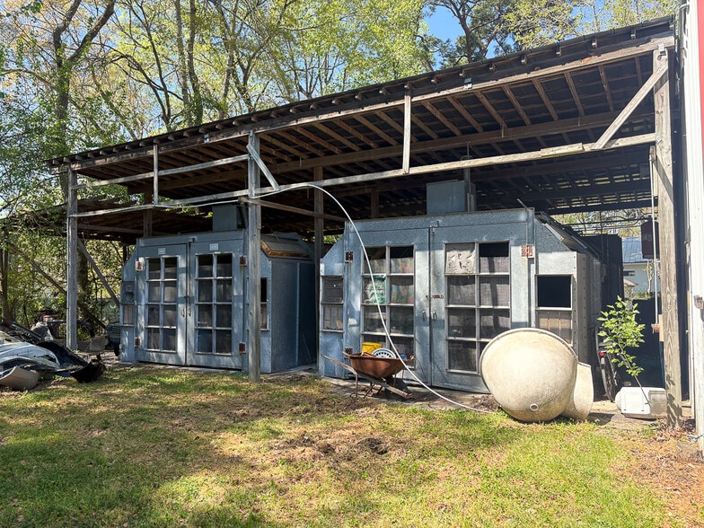 More Photos Of 6921 Stall Rd, Charleston Auto Repair For Lease