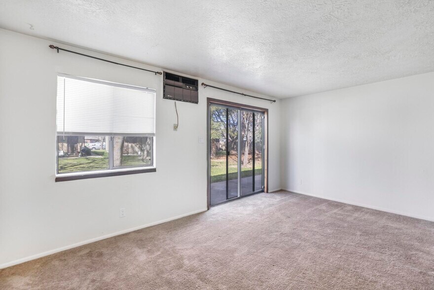 More Photos Of 147 Robbins Ave, Twin Falls Apartments For Sale