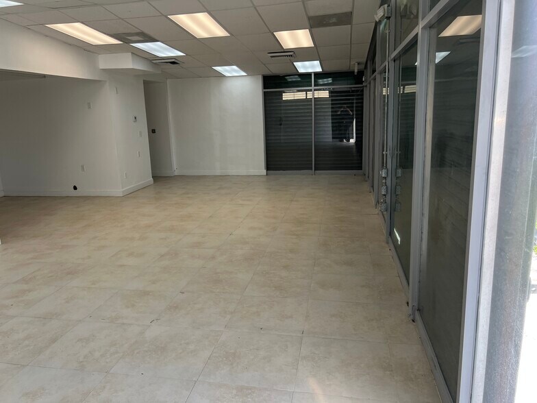 More Photos Of 1001 NW 95th St, Miami Restaurant For Sale