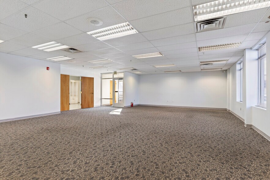 More Photos Of 155 31st St, Ogden Research And Development For Sale