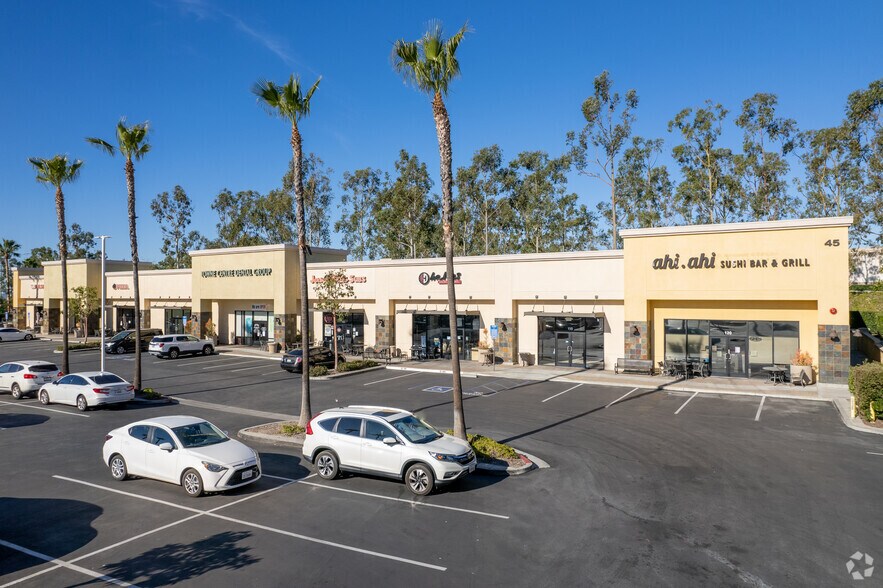 More Photos Of 41 Auto Center Dr, Lake Forest Unknown For Lease