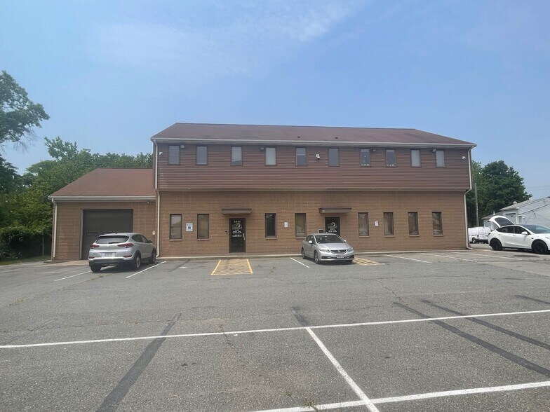 Primary Photo Of 1855 County St, Somerset Auto Repair For Sale