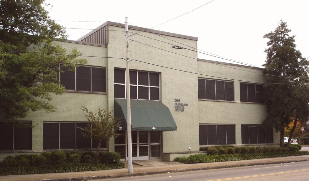 More Photos Of 266 S Cleveland St, Memphis Medical For Lease