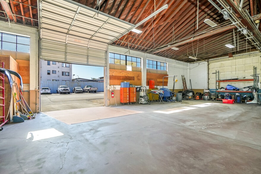 More Photos Of 2323 Nevin Ave, Richmond Auto Repair For Sale