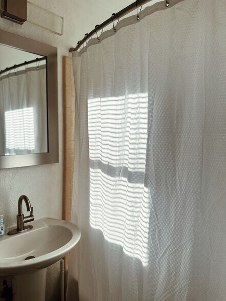 More Photos Of 99 Bartlett St, Reno Apartments For Sale