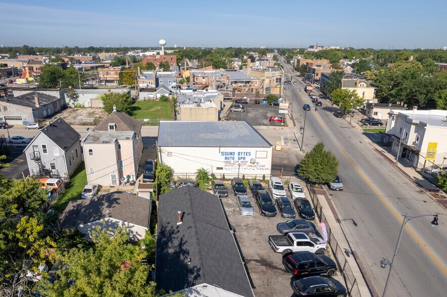 More Photos Of 320 Lake St, Maywood Carwash For Sale