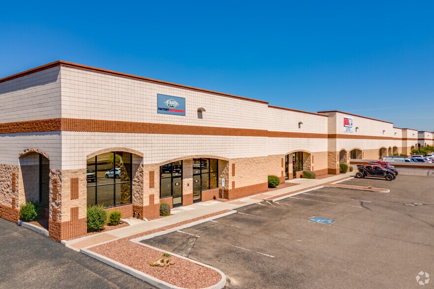 More Photos Of 500-600 N Bullard Ave, Goodyear Unknown For Lease