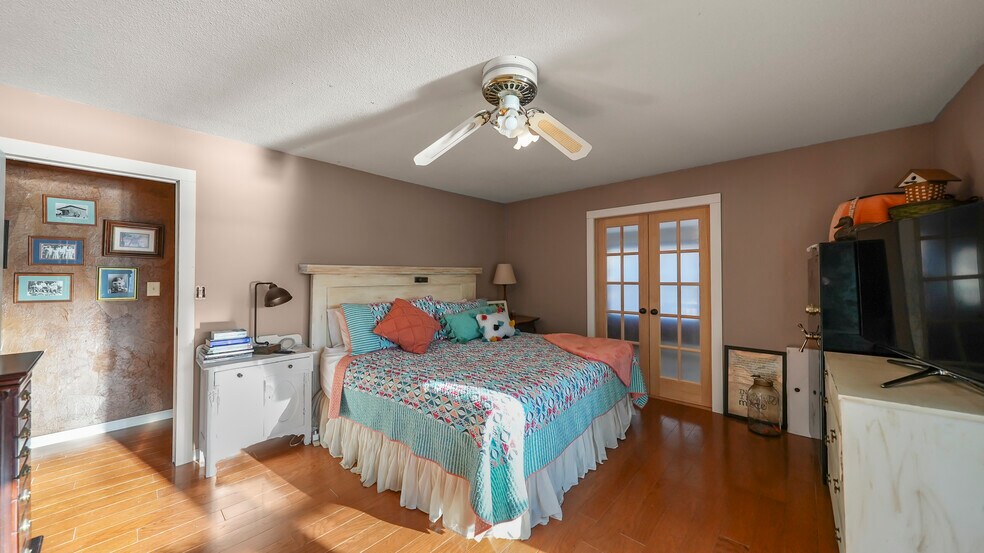 More Photos Of 1117 Dogwood Rd, Lake Ozark Multifamily For Sale
