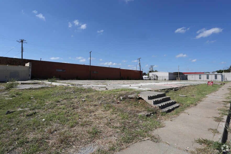 More Photos Of 901 N Virginia Ave, Oklahoma City Manufacturing For Lease