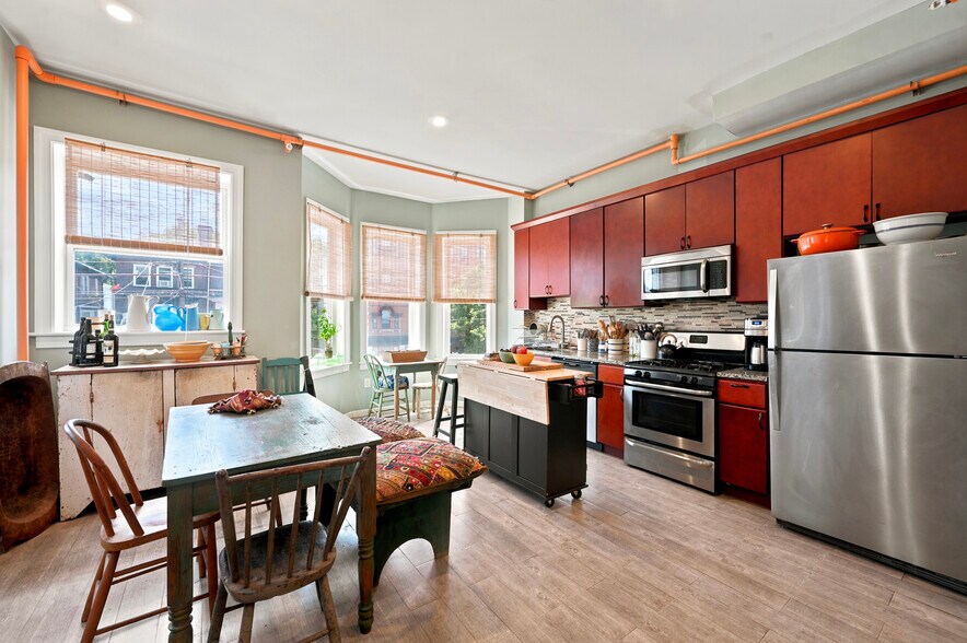 More Photos Of 807 S 49th St, Philadelphia Apartments For Sale