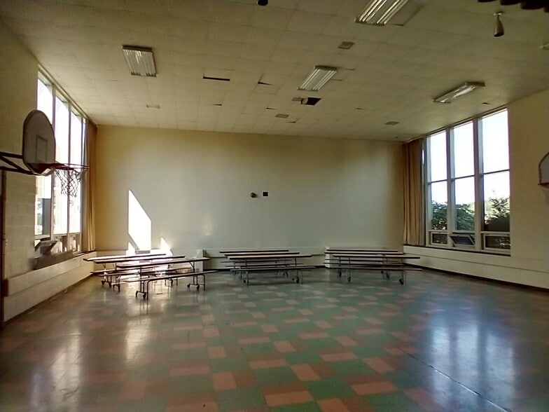 More Photos Of 662 Airport Rd, Punxsutawney Self Storage For Sale