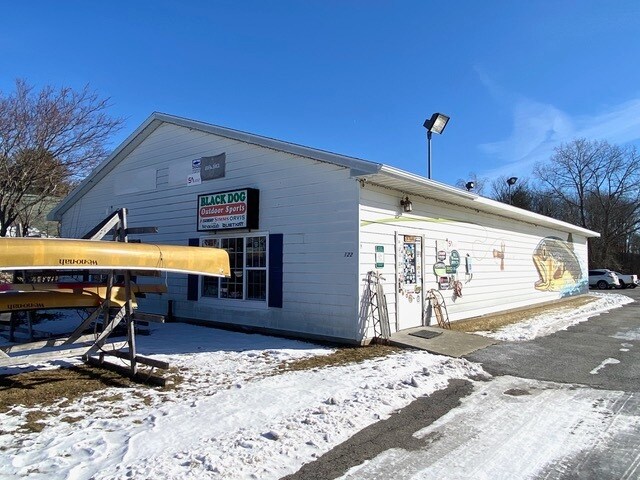 More Photos Of 122 Saratoga Rd, Schenectady General Retail For Sale