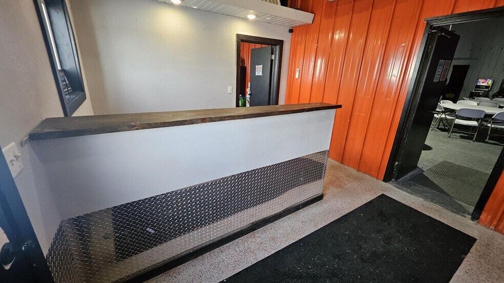 More Photos Of 1105 Sinclair St, Bottineau Flex For Sale