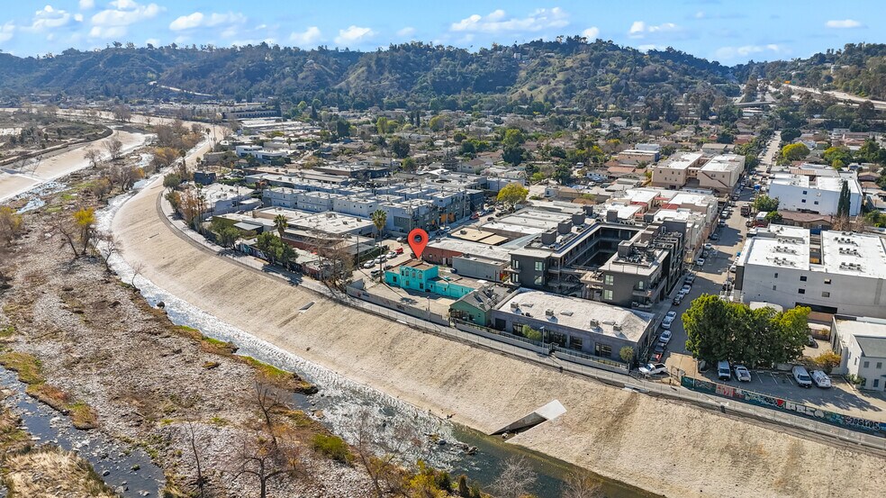 Primary Photo Of 3051 N Coolidge Ave, Los Angeles Land For Sale