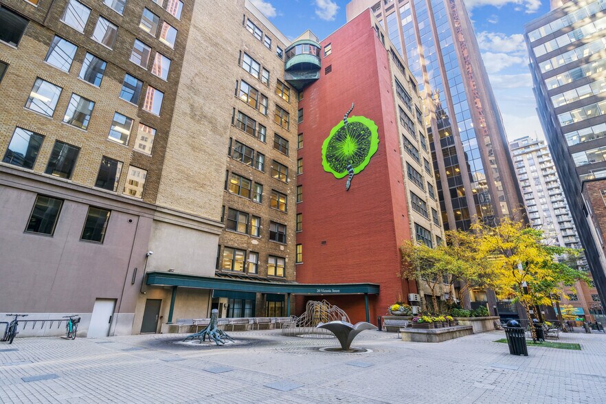 More Photos Of 20 Victoria St, Toronto Office For Lease