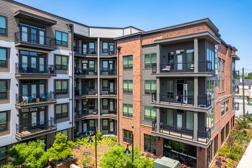 More Photos Of 2740 E College Ave, Decatur Apartments For Lease