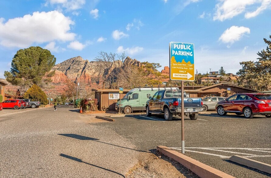 More Photos Of 321 N State Route 89A, Sedona Freestanding For Sale