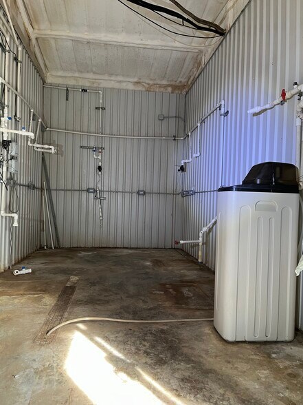 More Photos Of 14424 Indian Meridian Rd, Luther Industrial For Lease