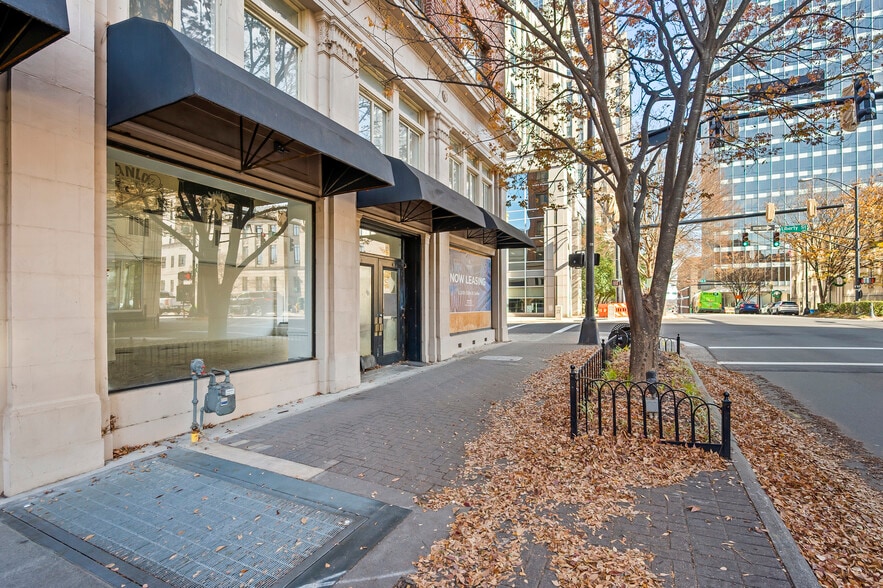 More Photos Of 101 W 4th St, Winston-Salem Office For Lease