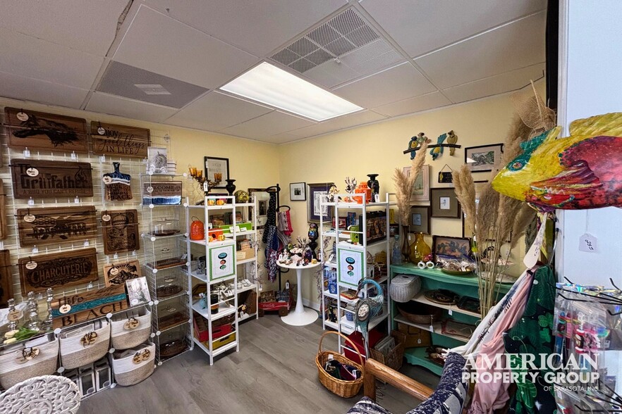 More Photos Of 21234 Olean Blvd, Port Charlotte Storefront Retail Office For Sale