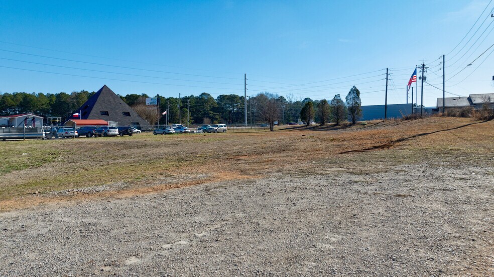 More Photos Of 978 Lake Oconee Pky, Eatonton Land For Sale