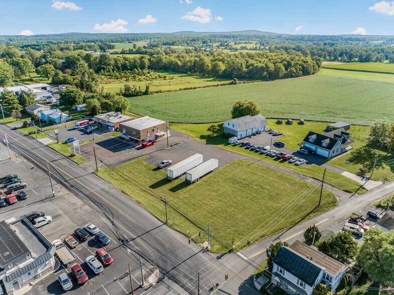 More Photos Of 519 Richlandtown Pike, Richlandtown Storefront Retail Residential For Lease