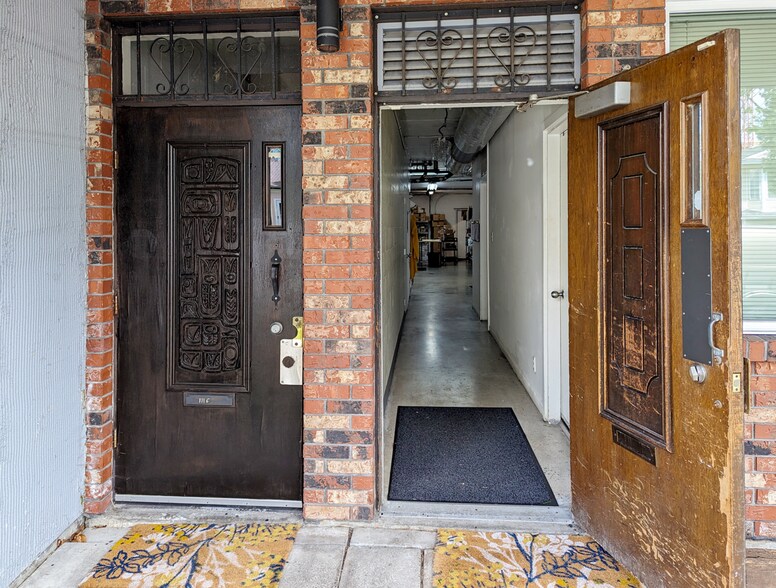 More Photos Of 1114 Pender St E, Vancouver Food Processing For Sale