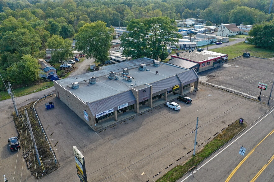 More Photos Of 2700-2728 Cleveland Ave SW, Canton General Retail For Sale