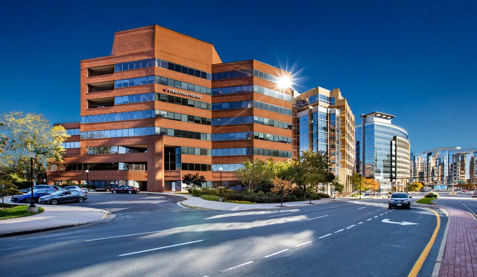 Primary Photo Of 1005 N Glebe Rd, Arlington Medical For Lease