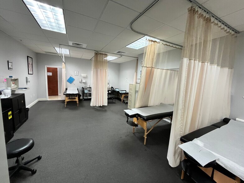 More Photos Of 8501 SW 124th Ave, Miami Medical For Lease