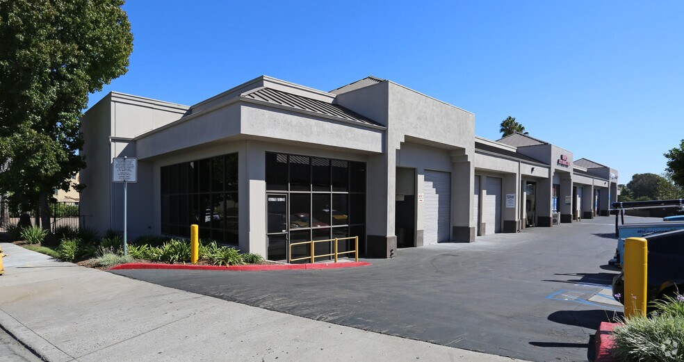 7633 El Cajon Blvd, La Mesa, CA 91942 Retail For Lease