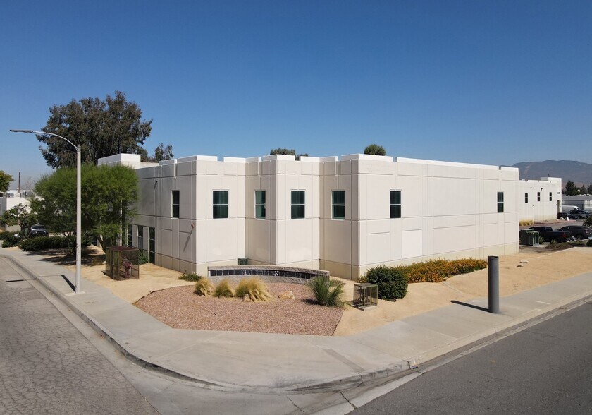 Primary Photo Of 280 Drake Dr, San Bernardino Manufacturing For Sale
