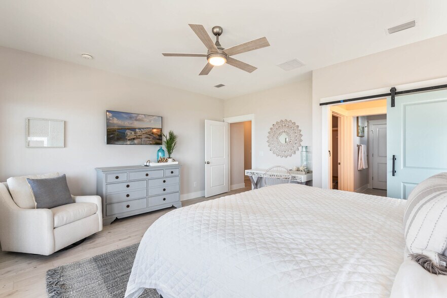 More Photos Of 188 Las Brisas Ln, Port St Joe Specialty For Sale