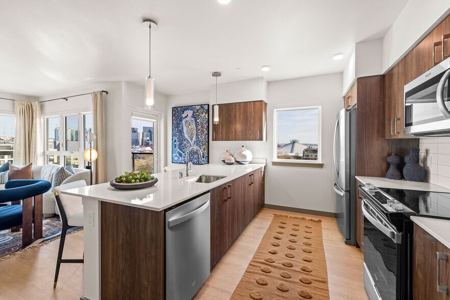 More Photos Of 110 Roy St, Seattle Apartments For Lease