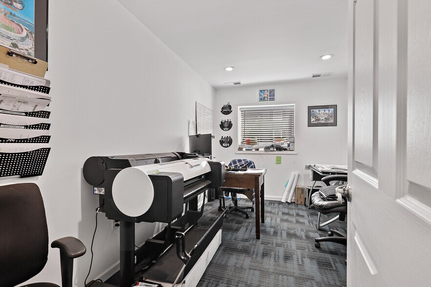 More Photos Of 138 N Conococheague St, Williamsport Warehouse For Sale