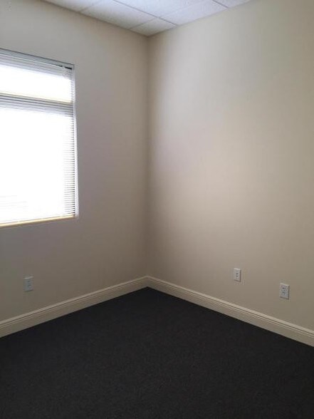 More Photos Of 7145 Turner Rd, Rockledge Office For Sale