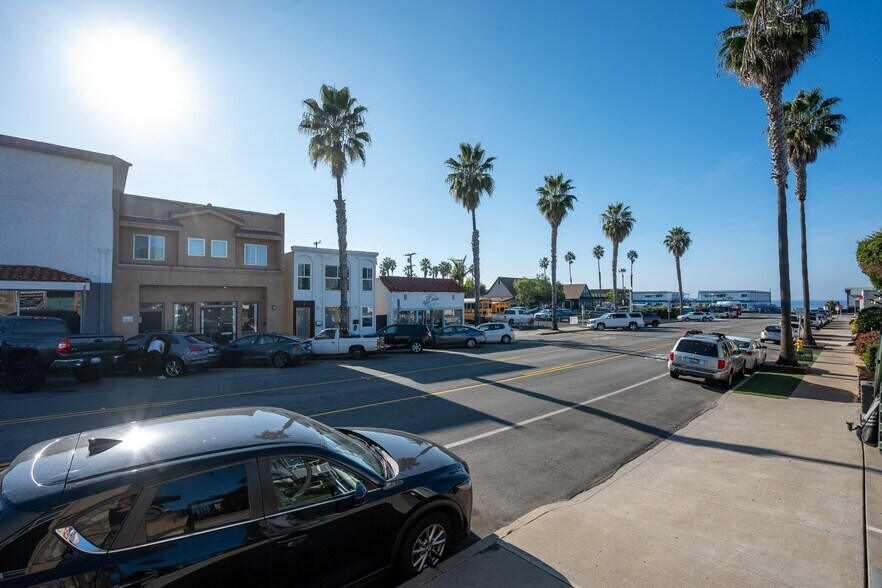 More Photos Of 4741 Point Loma Ave, San Diego Storefront Retail Residential For Sale