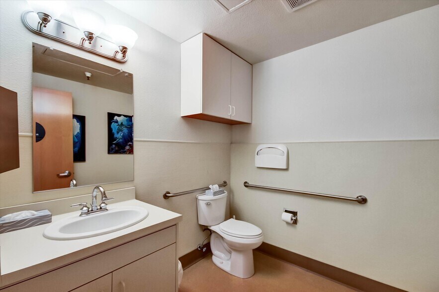 More Photos Of 1300 Grant Ave, Novato Office For Sale