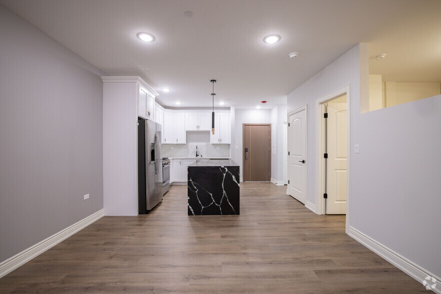More Photos Of 9600 Franklin, Franklin Park Apartments For Lease